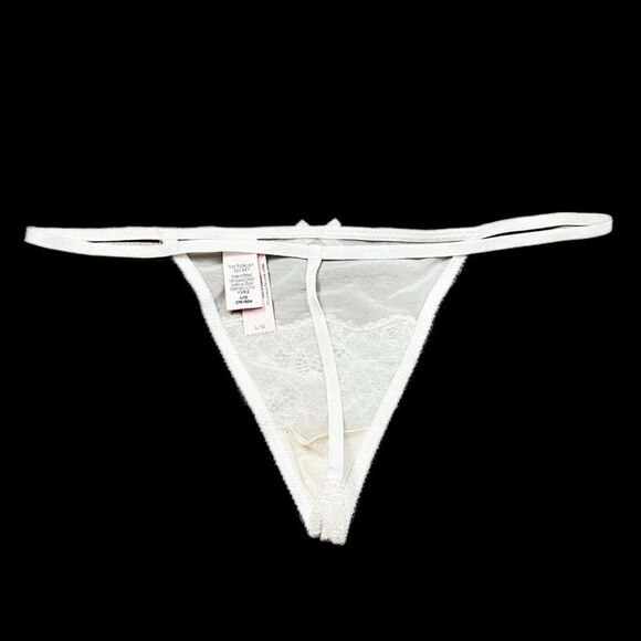 Victorias Secret Sexy Lace & Sheer Mesh V string panty Ivory Large - Picture 2 of 2